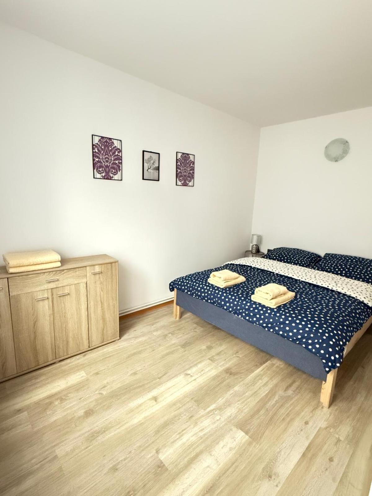 Family Apartment Przemysl Bagian luar foto